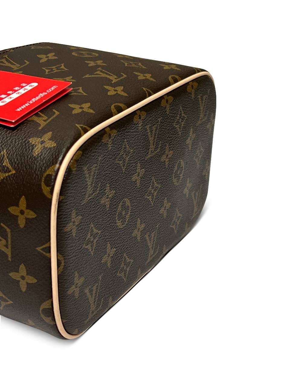 Косметичка Louis Vuitton